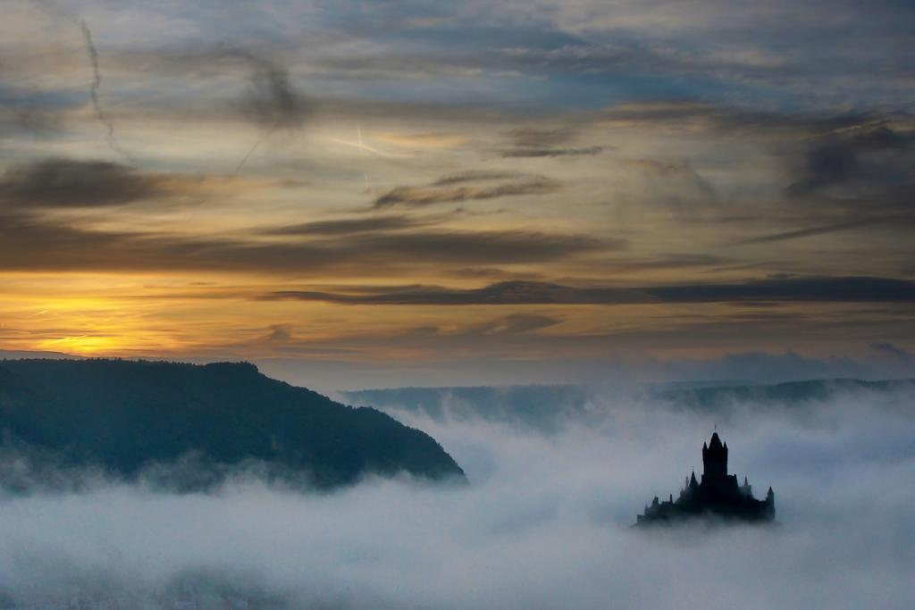 Moselland Hotel Im Enderttal Zum Onkel Willi Cochem Buitenkant foto